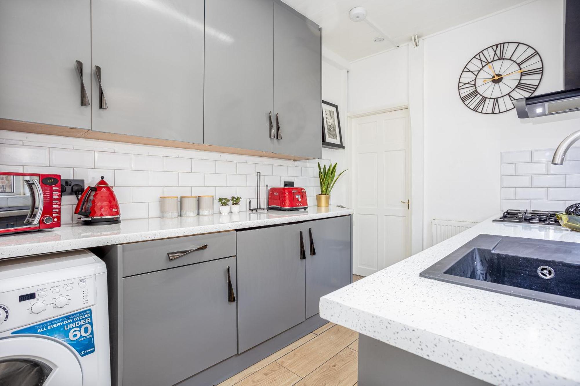 Coronation House By Yourstays - 3 Bedroom House In Newcastle-Under-Lyme Stoke-on-Trent Exteriér fotografie